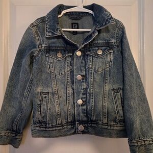 Gap Jean Jacket ( 5t)